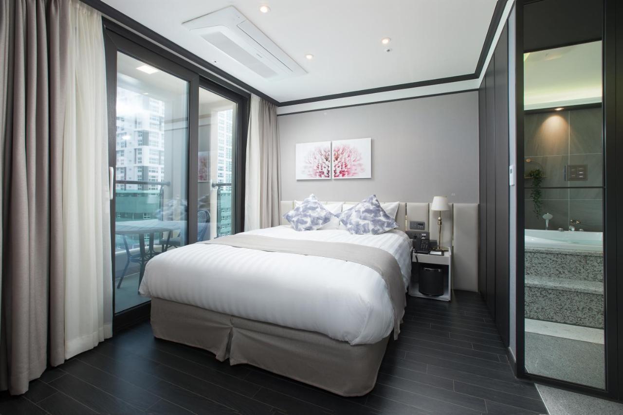Utop Boutique Hotel&Residence Gwangju Metropolitan City Dış mekan fotoğraf