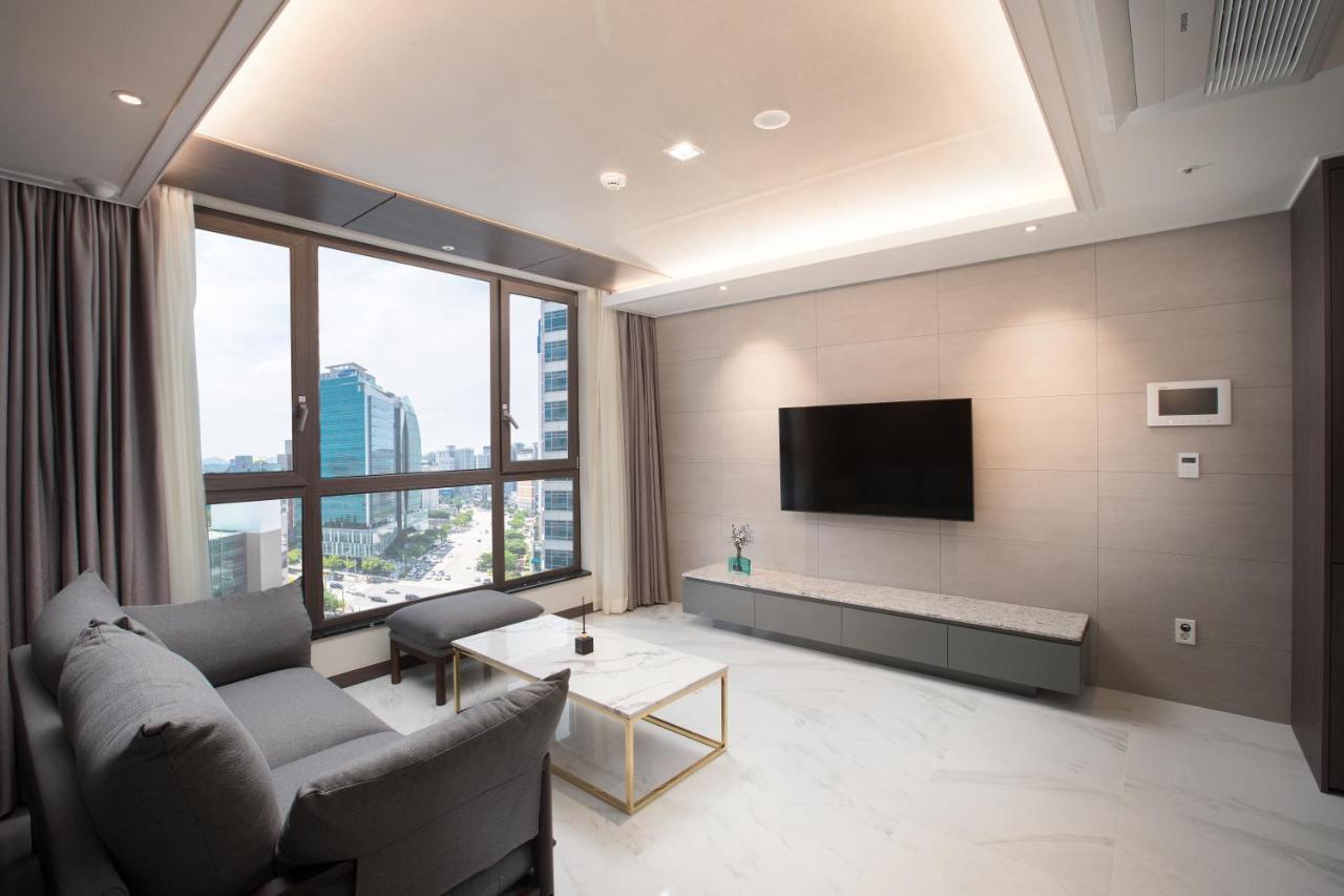 Utop Boutique Hotel&Residence Gwangju Metropolitan City Dış mekan fotoğraf