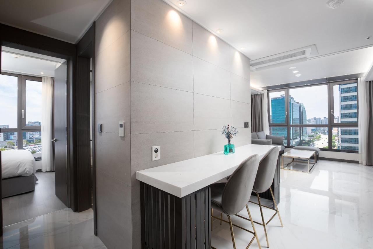 Utop Boutique Hotel&Residence Gwangju Metropolitan City Dış mekan fotoğraf