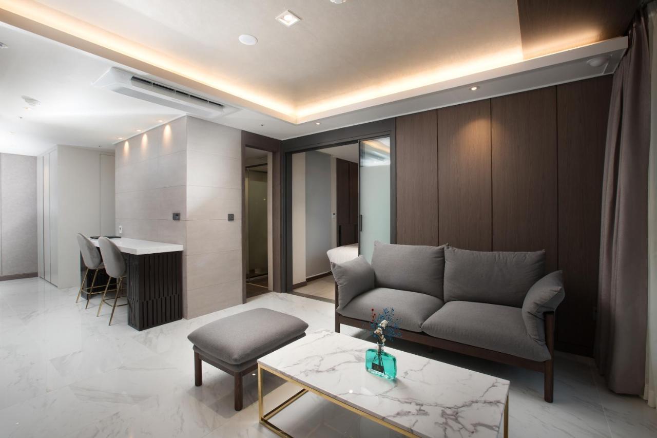 Utop Boutique Hotel&Residence Gwangju Metropolitan City Dış mekan fotoğraf