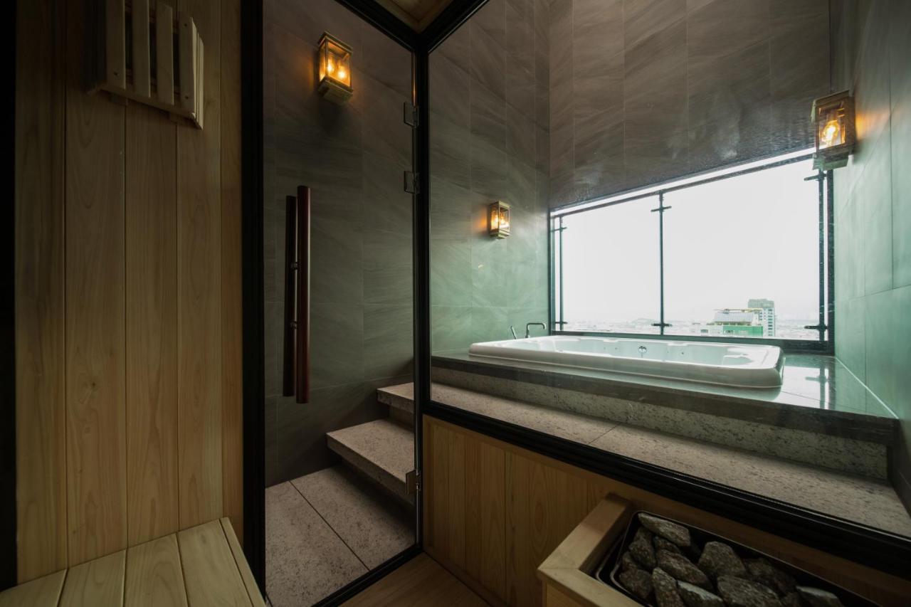 Utop Boutique Hotel&Residence Gwangju Metropolitan City Dış mekan fotoğraf